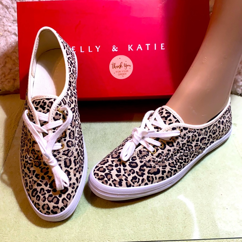 KELLY & KATIE GIA LEOPARD SNEAKERS